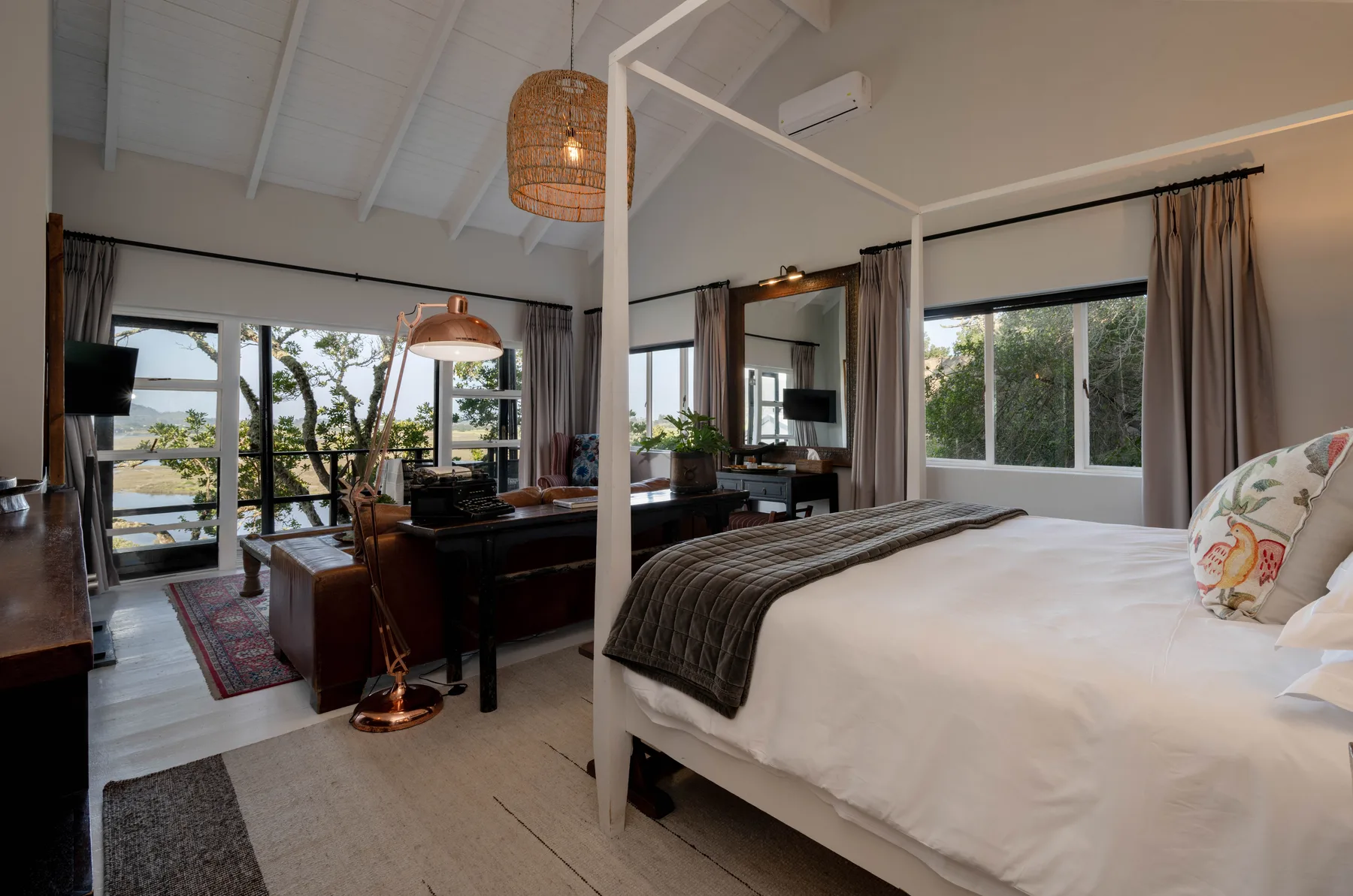 View Suite 8